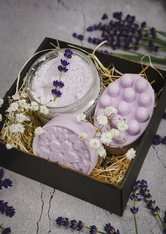 LAVANDA AR SKRUBI